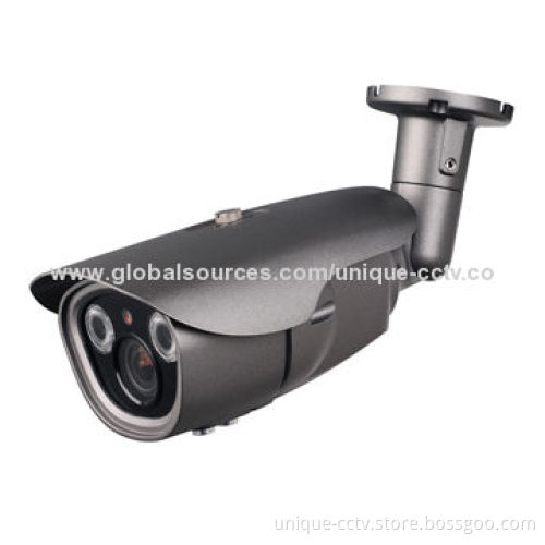 700TVL Hot Sale CCTV Camera with 2.8-12mm Varifocus Lens, 40-50m IR Distance